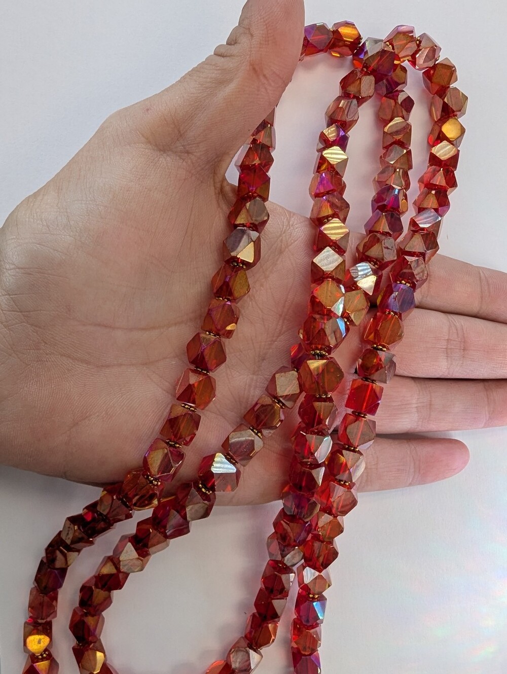 EVC RED AB GLASS ENDLESS NECKLACE